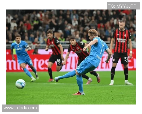 维罗纳与萨索洛激战正酣比分揭晓引发球迷热议